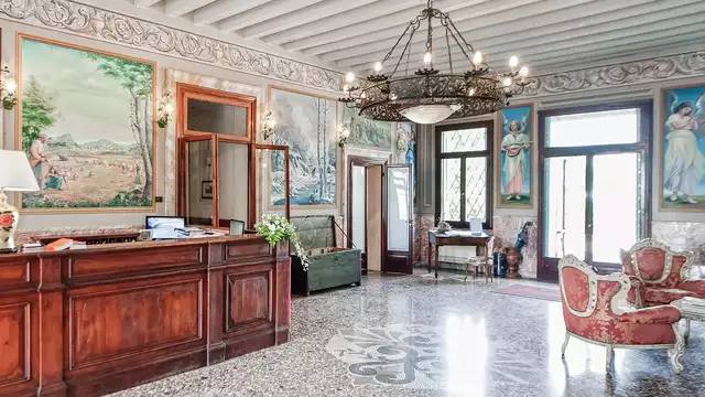 Sejour romantique en Venetie dans une Junior Suite avec diner et depart tardif