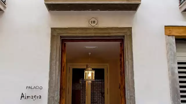 Escapada a Granada con familia o amigos en apartamento