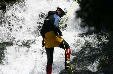 Avonturenspecial: Uitje met canyoning in Santillana del Mar