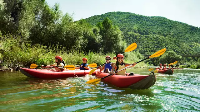 Escapada a Cangas de Onís con descenso en canoa