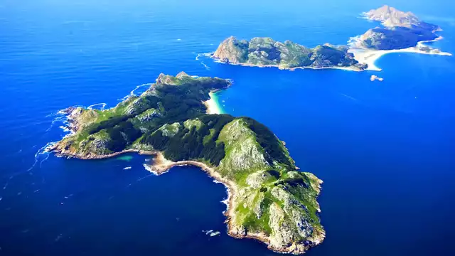 Scopri le fantastiche Isole Cíes.