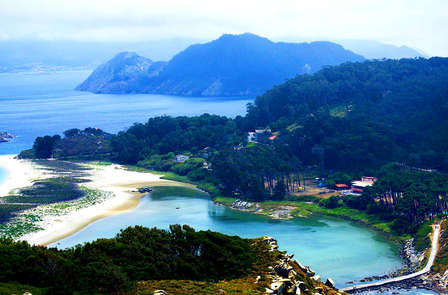 Romantische uitje in Vigo met ontbijt op de kamer en nog veel meer verrassingen (vanaf 2 nachten)