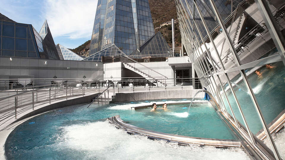 Complete ontspanning diner en spa in de natuur van Andorra