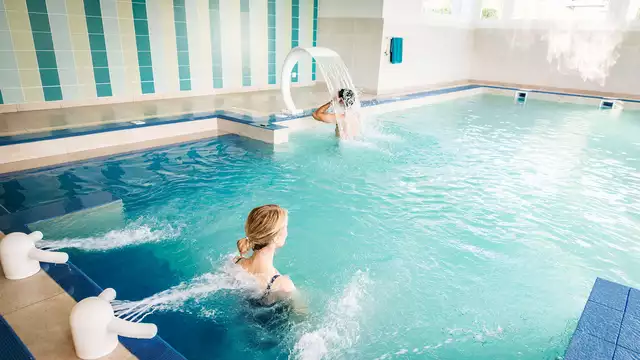 Paquete de 3 tratamientos en la Talasoterapia de Deauville y fin de semana de encanto en Honfleur
