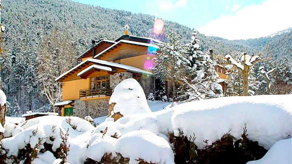 Hotel Roc Blanc - La Molina - Edit_Front4.jpg