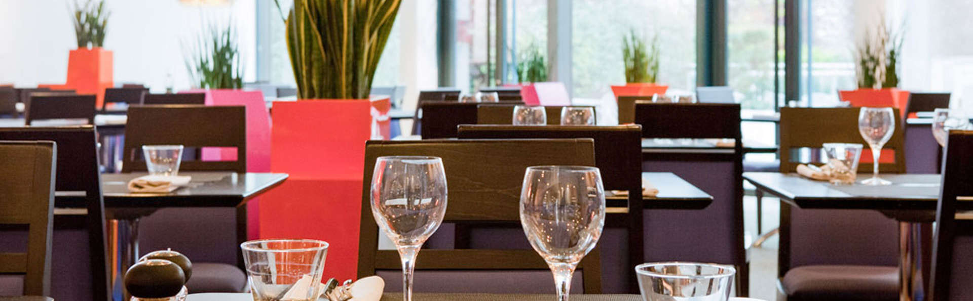 Séjour piscine et dîner 3 plats à deux pas de Disneyland Paris