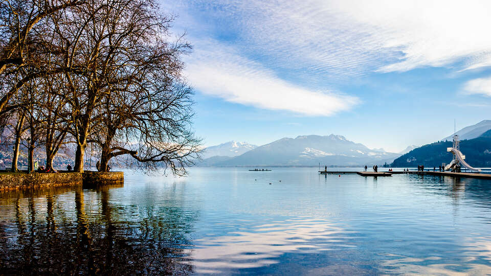 Sejour bien-etre avec acces spa et vue exceptionnelle sur le lac d Annecy
