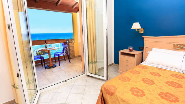 Escapada a Castelsardo con extra de habitación con vistas al mar