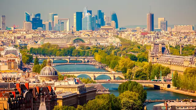 Escapada a Paris con crucero por el Sena