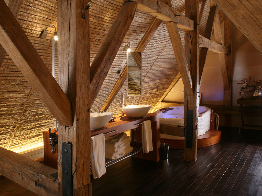 Détente et gastronomie de luxe dans un cadre incontournable, en Picardie - 5* - 1