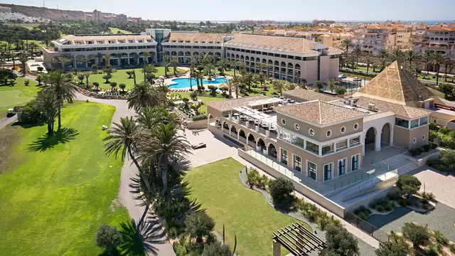 Soggiorno di lusso in mezza pensione sulla costa di Almería