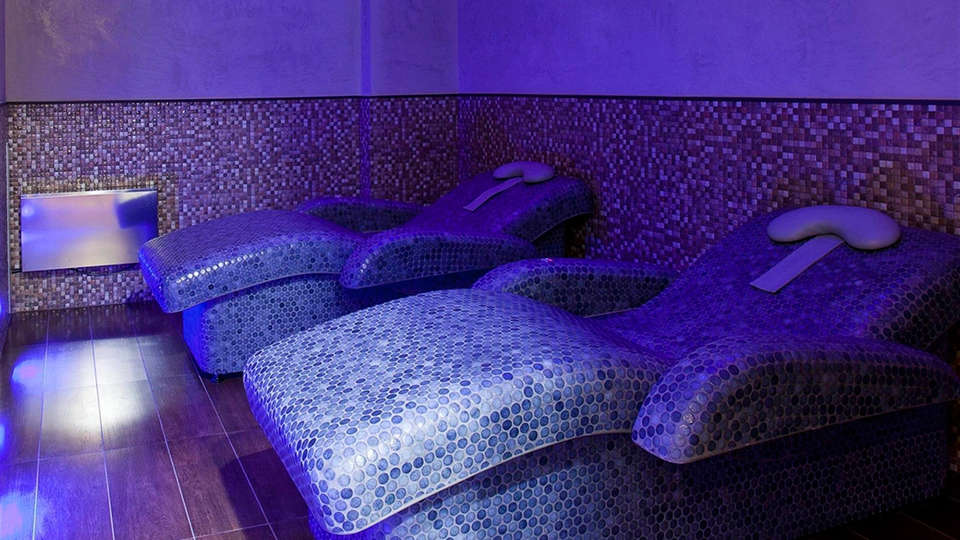 Aparthotel Atenea Valles - EDIT_spa1.jpg