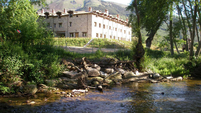 Escapada con Cena y niños gratis en un entorno rural de ensueño (desde 2 noches)