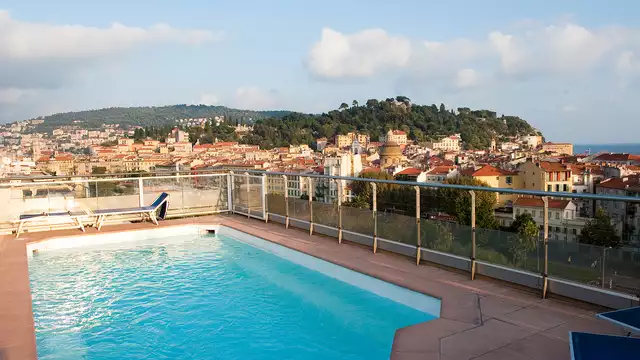 Séjour 4* à Nice avec dîner 3 plats à 5 minutes à pied de la plage