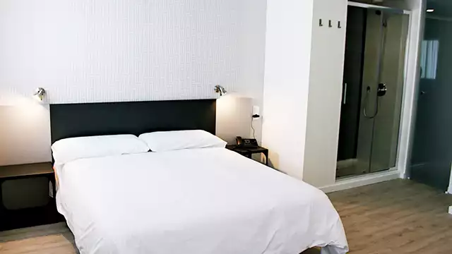 Week-end à Grenade: escapade à l'hôtel avec piscine (2 nuits)