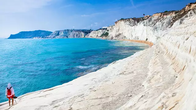 Vacances en demi-pension en Sicile, dans une position stratégique pour la Scala dei Turchi