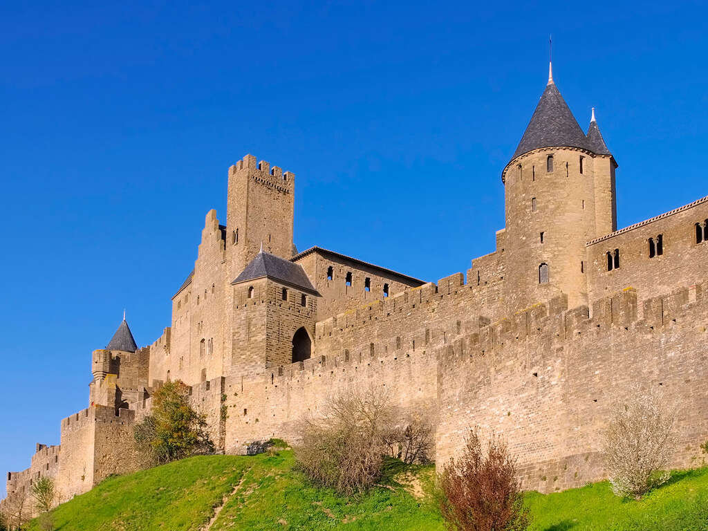 Week-end avec dîner et entrée au château et remparts de Carcassonne - 3* - 22
