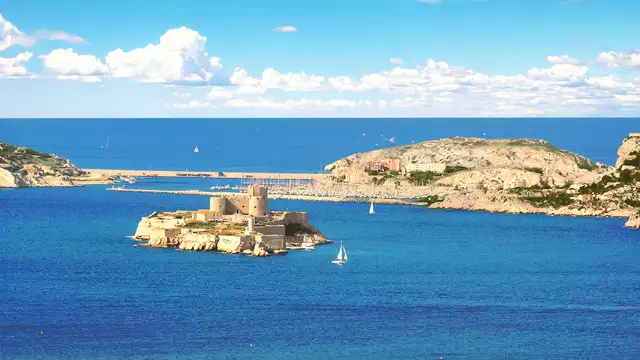 Verblijf in Marseille aan de poorten van Marseille en bezoek aan het Château d'If