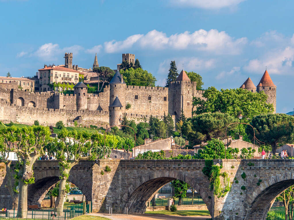 Week-end avec dîner et entrée au château et remparts de Carcassonne - 3* - 16