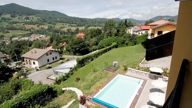 Séjour dans un appartement classique sur le lac de Côme, petit-déjeuner inclus