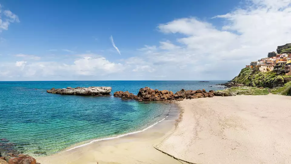 Soggiorno di fine estate nella cristallina Sardegna con cena e nave Grimaldi giorni notti