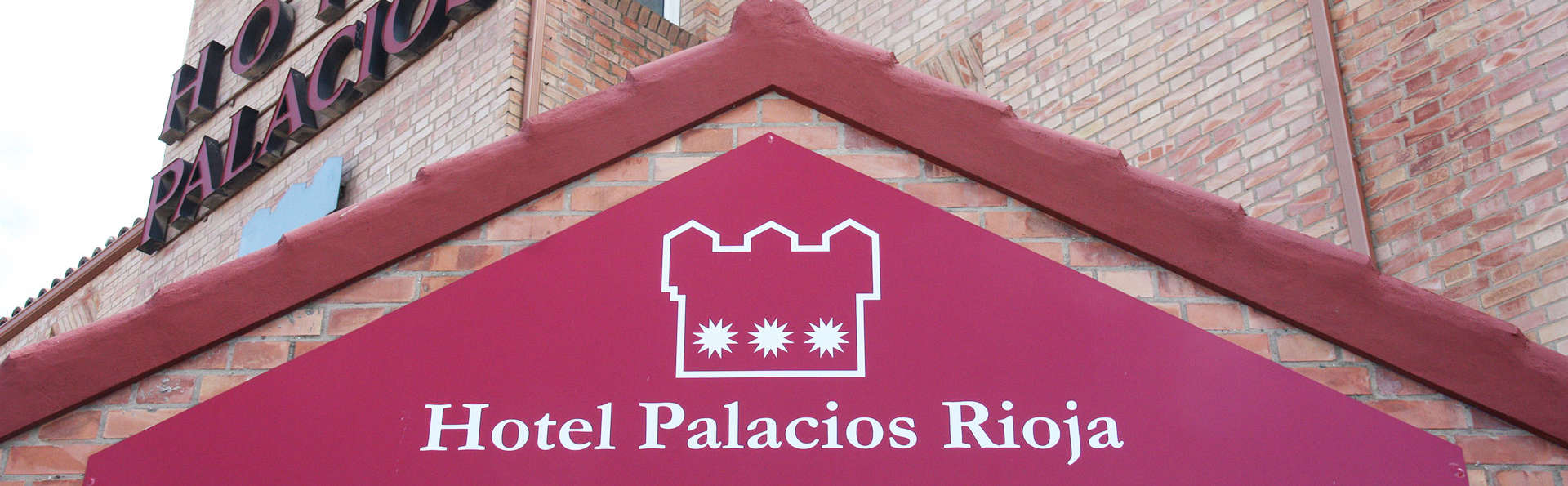 Hotel Palacios - EDIT_front.jpg