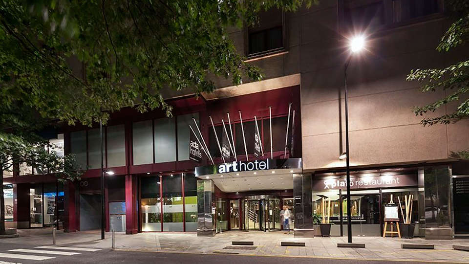 Acta Arthotel - EDIT_front.jpg