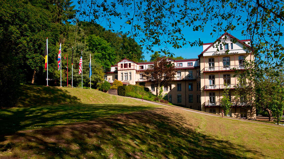 Parkhotel Valkenburg - EDIT_front.jpg