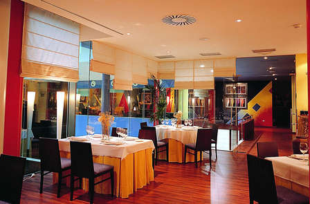 Gastronomie, ontspanning en fitness in Torrelavega met gratis parking