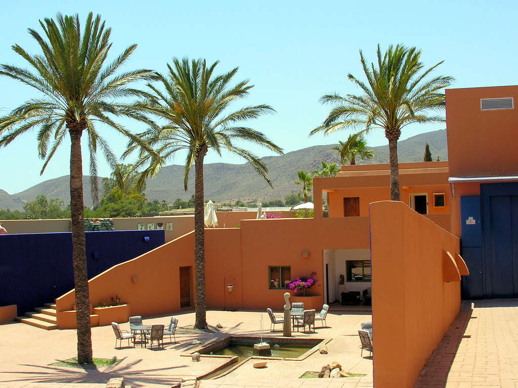 Escapade relaxante avec petit-déjeuner et accès au spa dans le parc naturel de Cabo de Gata-Níjar - 4* - 5