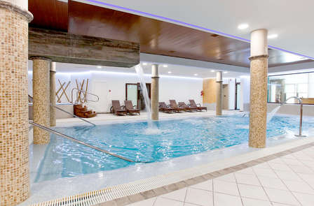 Luxe et détente à Cáceres avec petit-déjeuner inclus