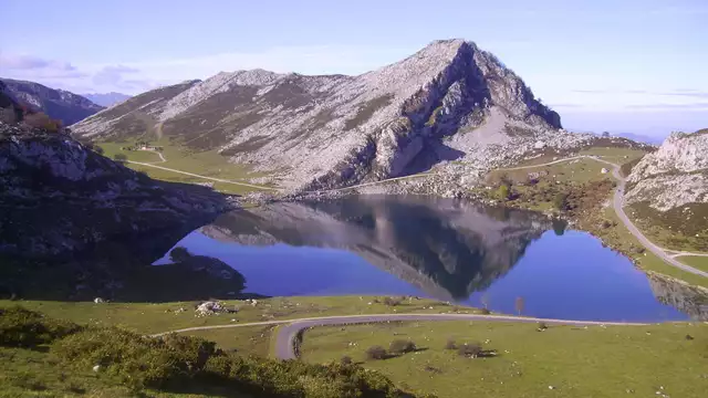 Relax assoluto all'ingresso dei Picos de Europa: colazione e spa per due