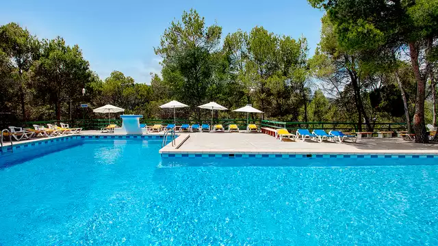 Escapada Relax en el Balneario de Cofrentes con circuito termal