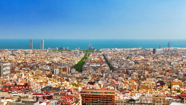 Descubre Barcelona con una comida o cena de regalo en un restaurante de la ciudad