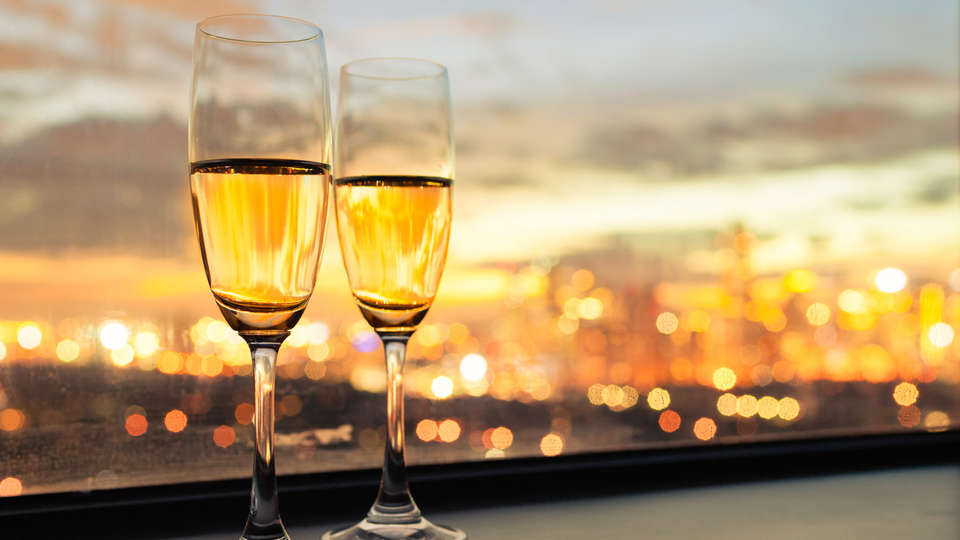 Hotel Palacio Guzmanes - edit_Cava.jpg
