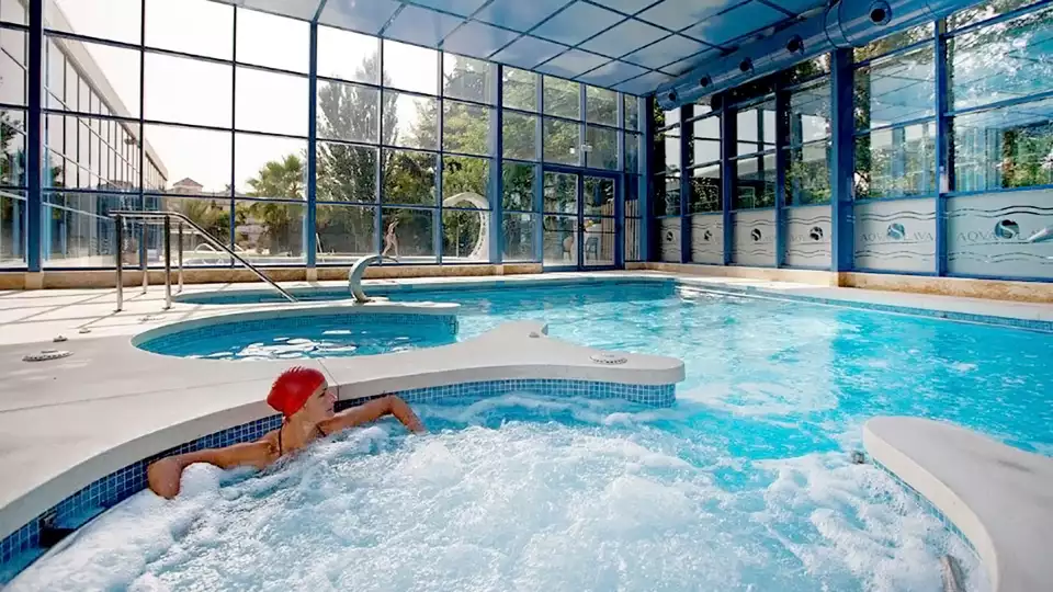 Vacaciones con acceso a la zona relax en Antequera con nino en alojamiento gratis desde noches