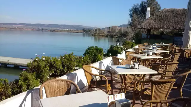 Uitstapje met ontbijt en diner in het mooie witte dorp Arcos de la Frontera