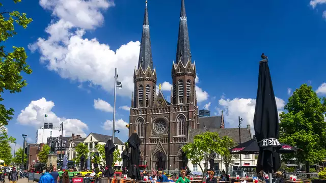 Scopri i luoghi più belli di Tilburg (2 notti)