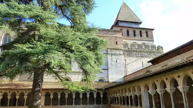 Escapade de luxe avec dîner à moins d'une heure de Toulouse