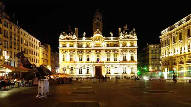 Week-end a deux pas de la place Bellecour en plein c ur de Lyon