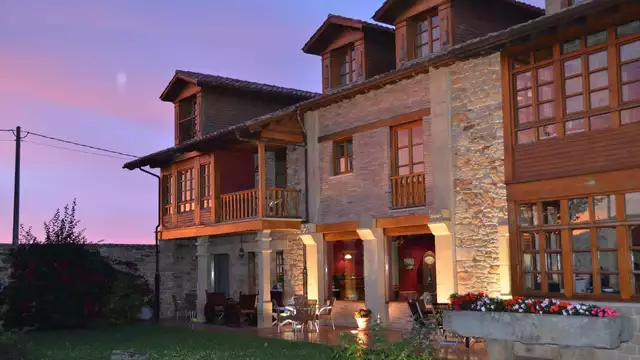 Week-end avec une visite à la Sidrería el Gaitero et à la fromagerie de Villaviciosa (à partir de 2