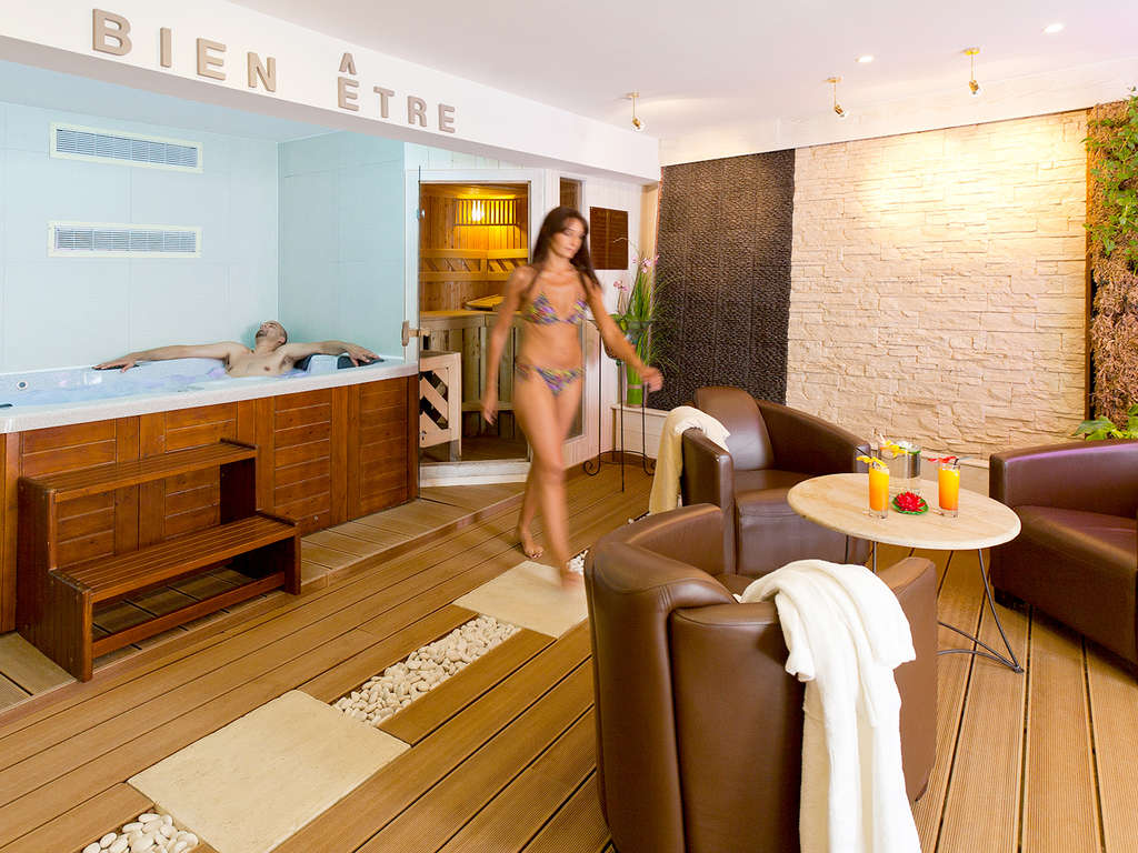 Séjour d'exception en suite avec bains à remous privé sur l'île de Ré - 4* - 1