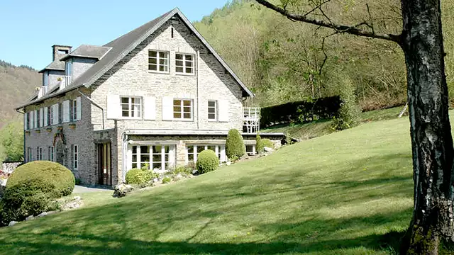 Adéntrate en el corazón de Ardennes
