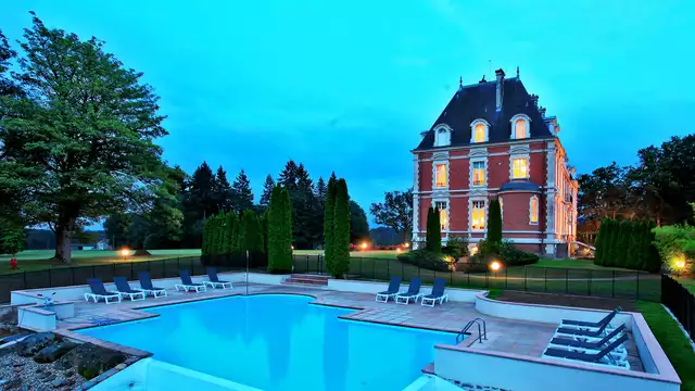 Vie de chateau au c ur d un cadre naturel preserve