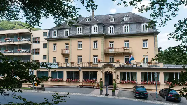 Relajación y gastronomía en Echternach en habitación confort