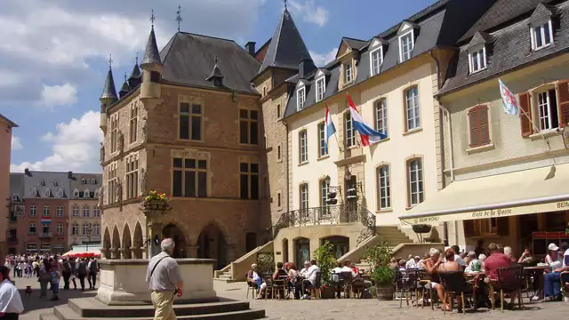 Ontspanning en gastronomie in Echternach in een romantische kamer met boszicht