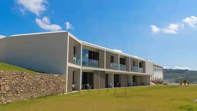 Escapada romántica de lujo con cava, bombones y spa en un hotel 5* en Mesão Frio