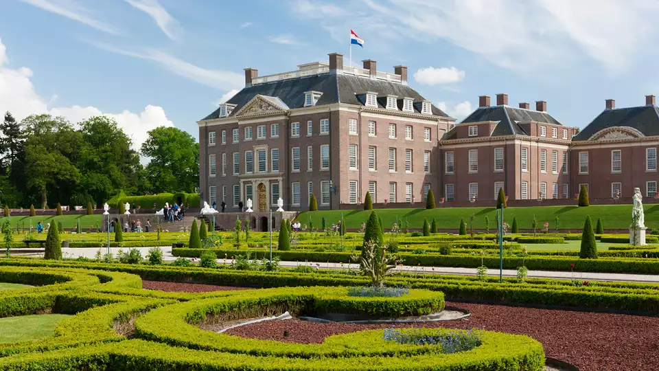 Esplora la bellissima regione della Veluwe in bicicletta da notti