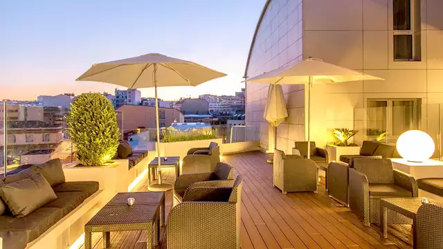 Conoce A Coruña alojándote en un 4* en pleno centro de la ciudad
