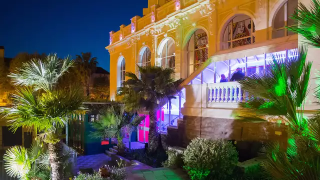 Speelplezier in het casino en cava in Hyères